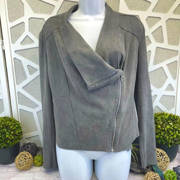 Blank NYC Women's Gray Faux Suede Moto Wrap Jacket Size S Preppy Biker - Picture 2 of 3